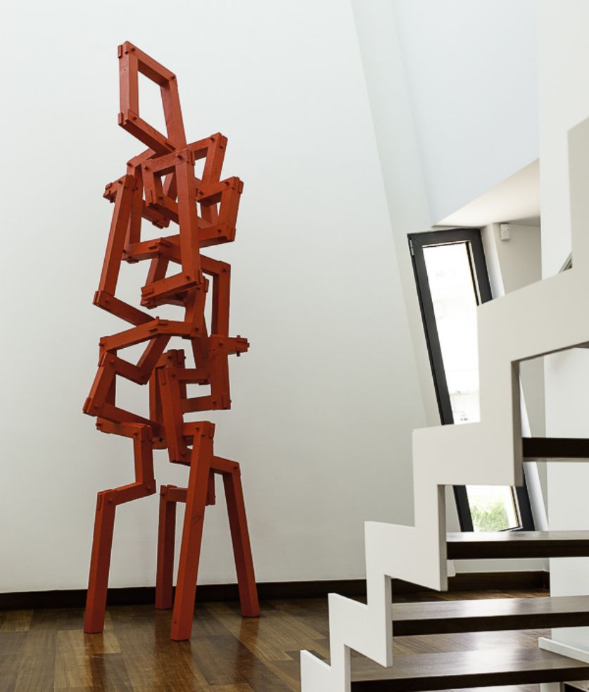 sculpture of swiss sculptor Marc Raymond