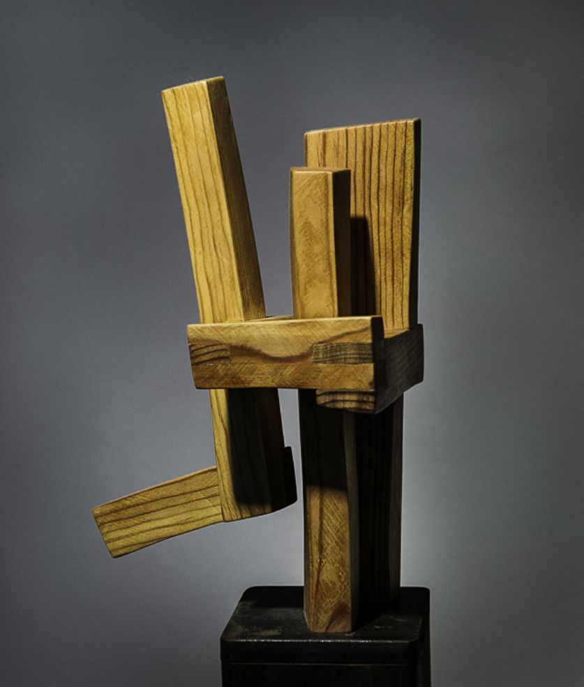 sculpture of swiss sculptor Marc Raymond